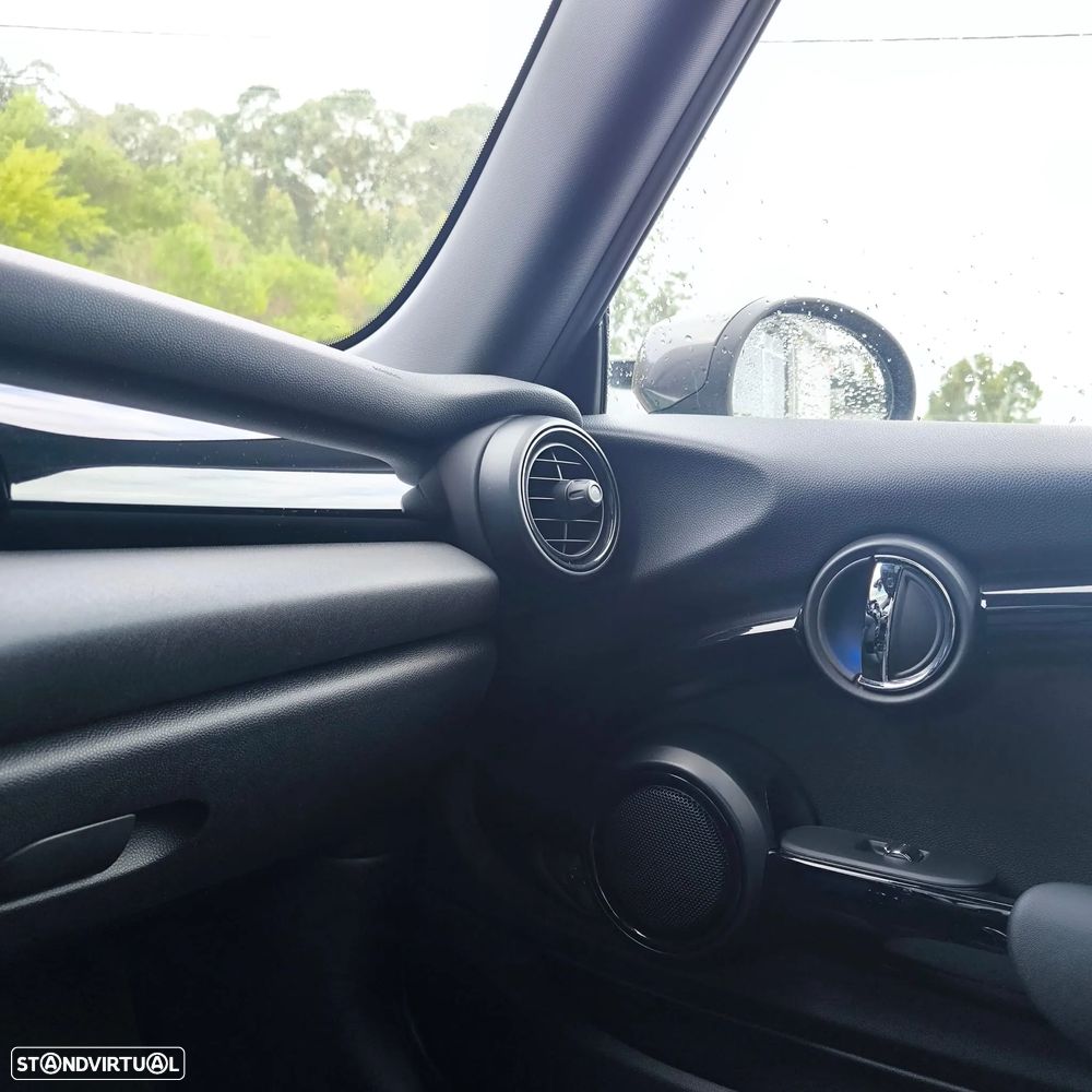 MINI 3 Portas Cooper SE - 19