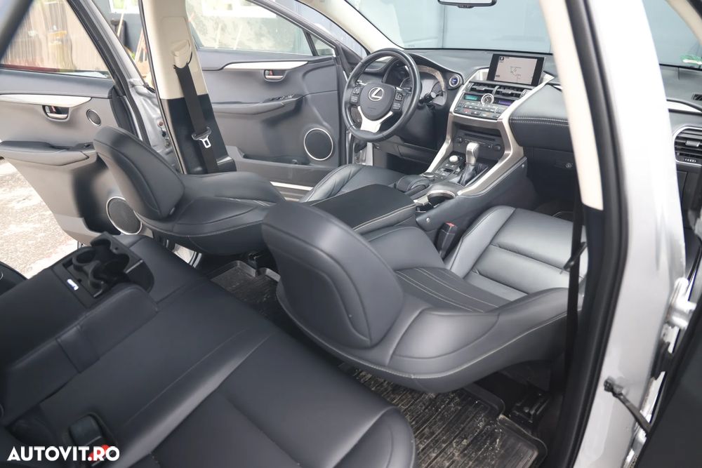 Lexus Seria NX 300h - 16