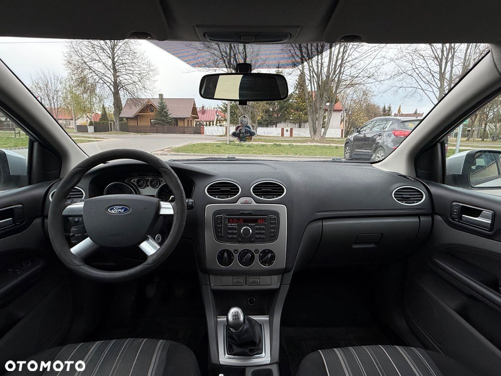 Ford Focus - 7