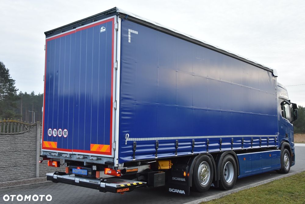 Scania R450 3-OSIOWA / OŚ SKRĘTNA / FIRANA 8.2M / 20 EUROPALET/ NAVI / SKÓRY / RETARDER / KLIMA POSTOJOWA / CAŁA NA PODUSZKACH / WINDA DHOLLANDIA/ AUTOMAT / STAN IDEALNY !! - 8