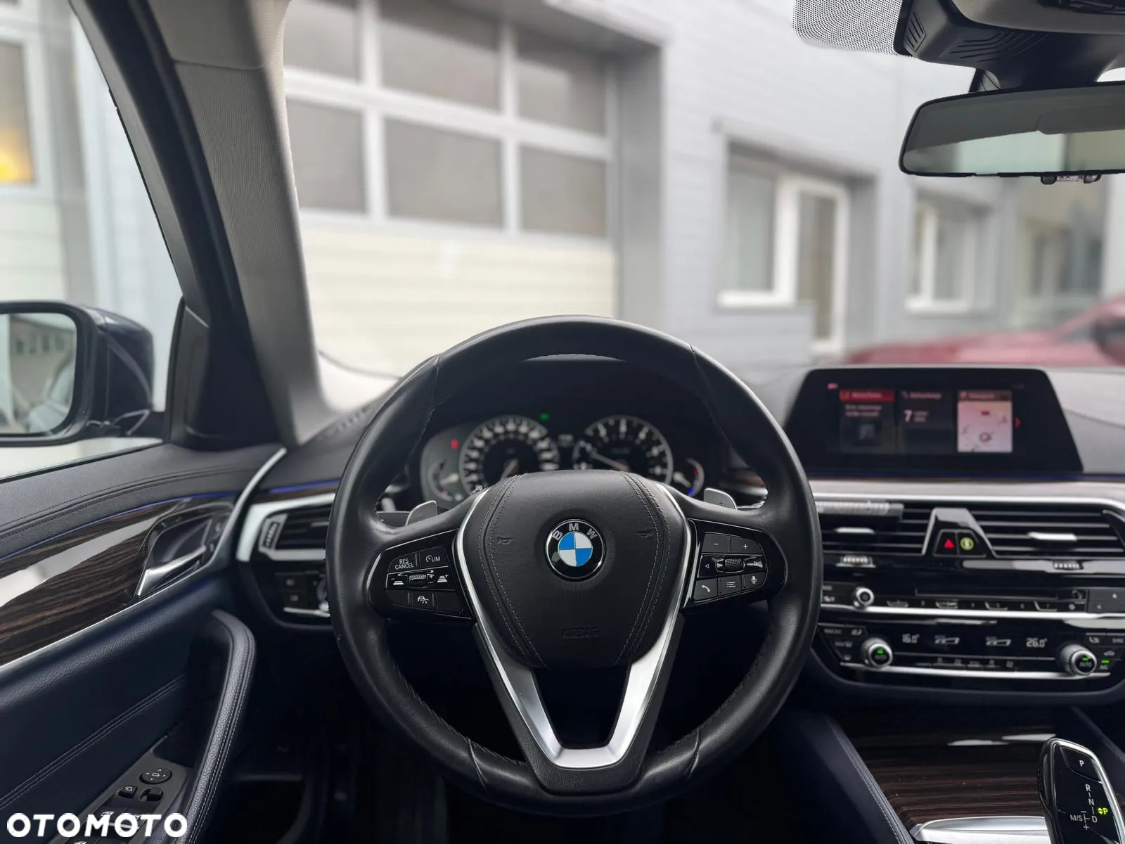 BMW Seria 5 540i xDrive Luxury Line - 9