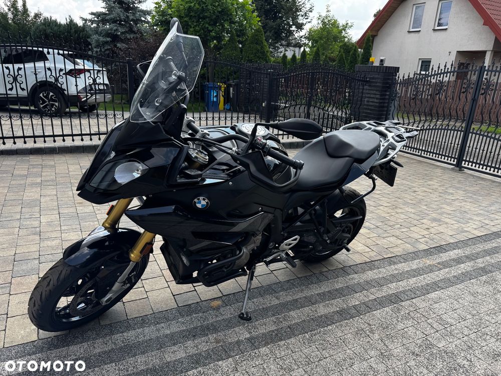 BMW XR - 2