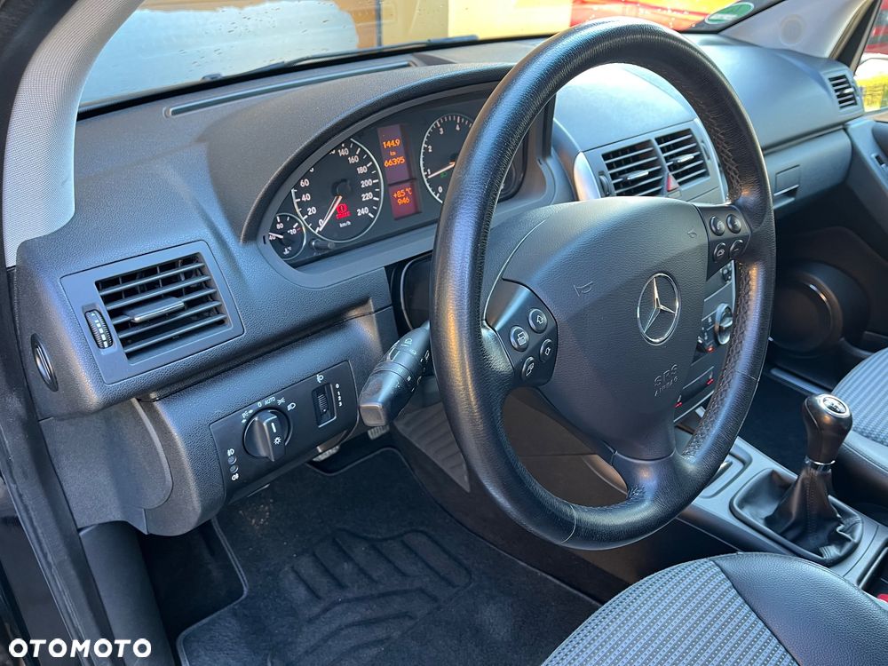 Mercedes-Benz Klasa A 170 BlueEFFICIENCY Avantgarde - 5