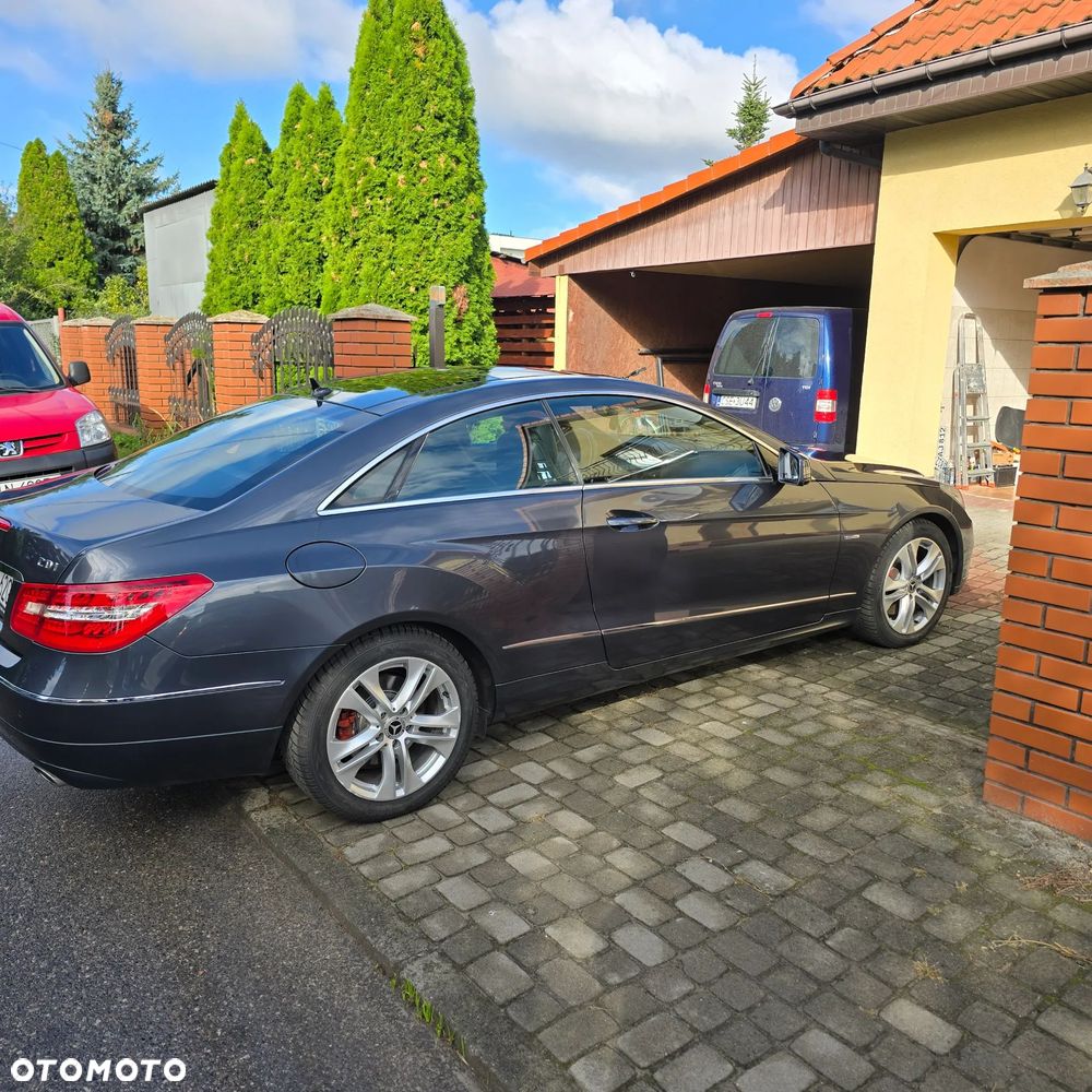 Mercedes-Benz Klasa E 350 CDI BlueEff - 3