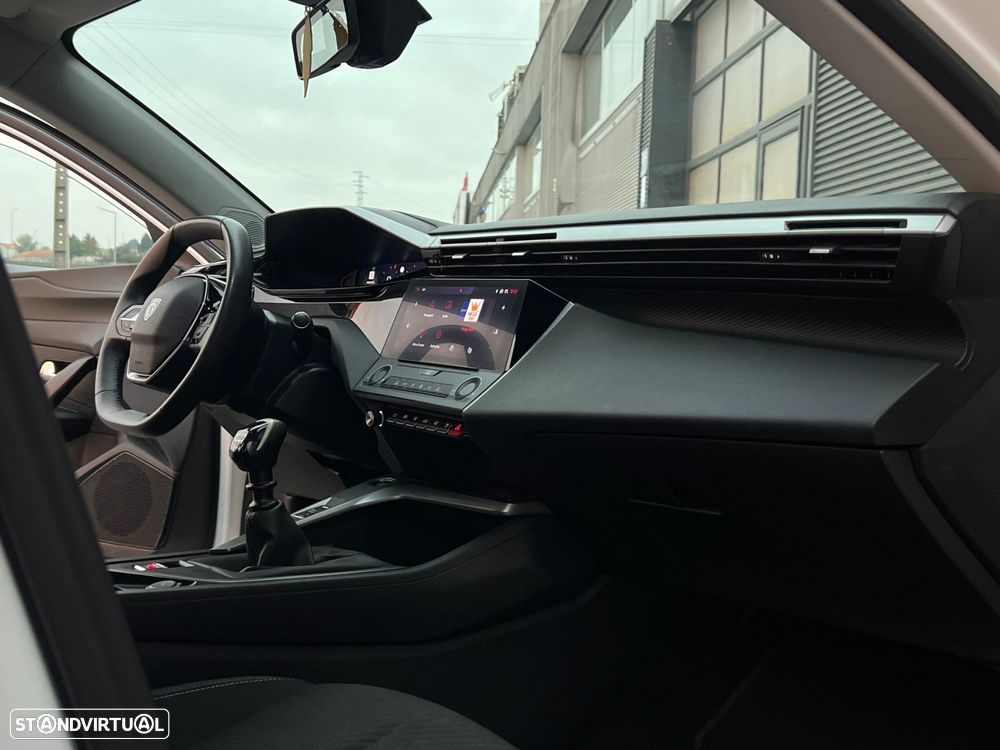Peugeot 308 1.5 BlueHDi Allure - 18