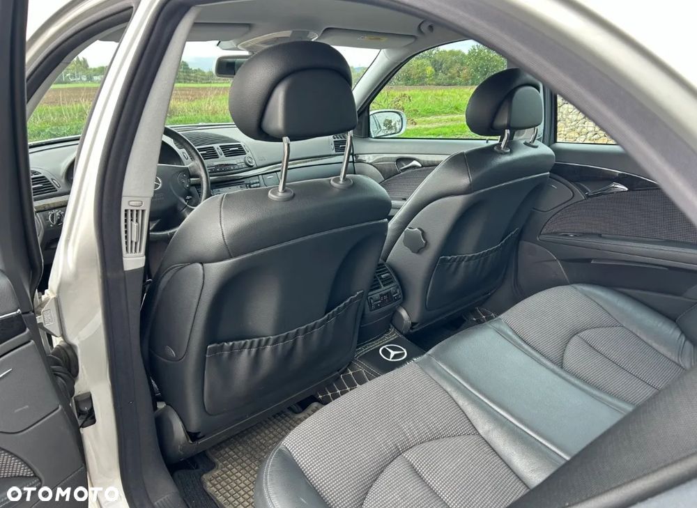 Mercedes-Benz Klasa E 500 Avantgarde - 22