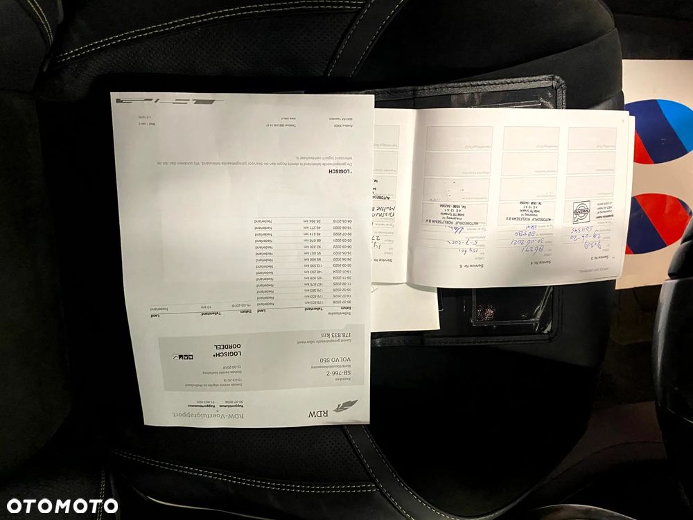 Volvo V60 D4 Drive-E R-Design Momentum - 26