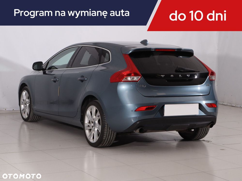 Volvo V40 - 6