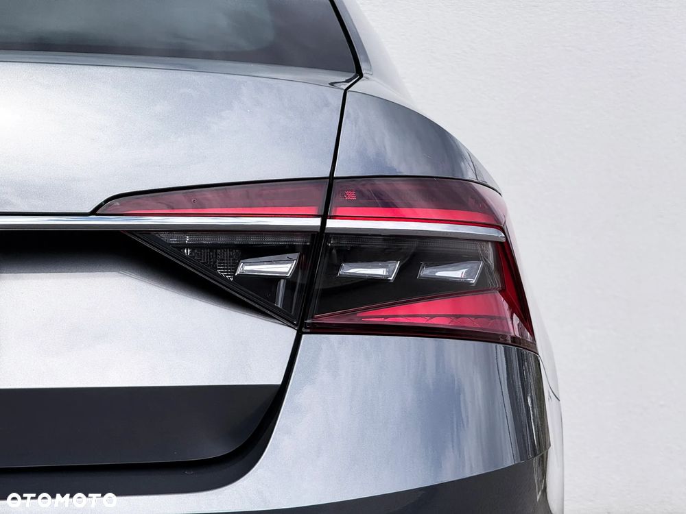 Skoda Superb 2.0 TSI Style DSG - 13