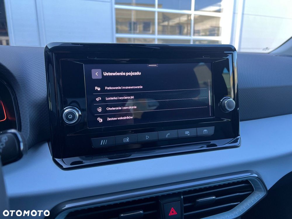 Seat Arona 1.0 TSI Marina S&S DSG - 18