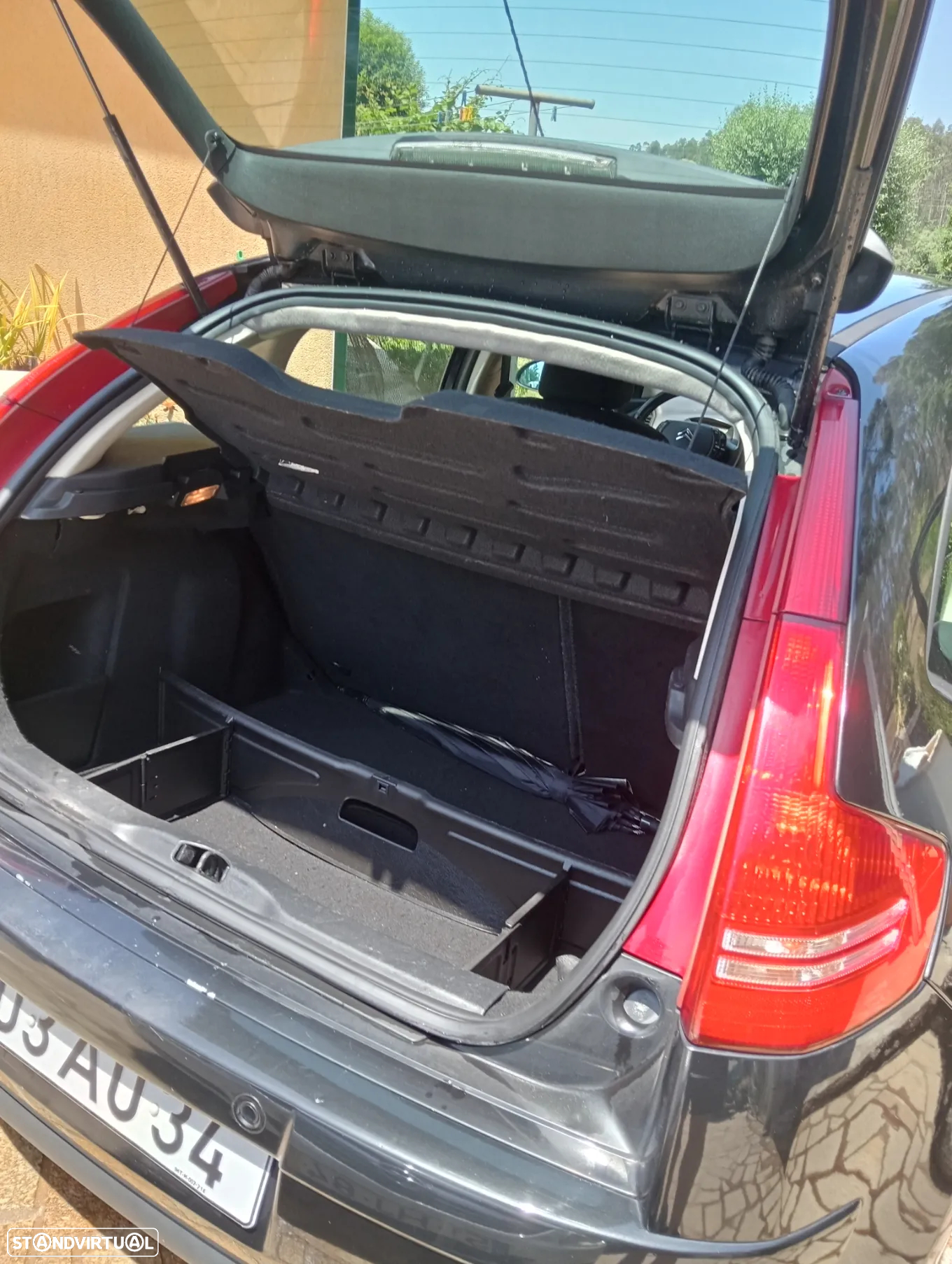Citroën C4 1.6 HDi SX - 10