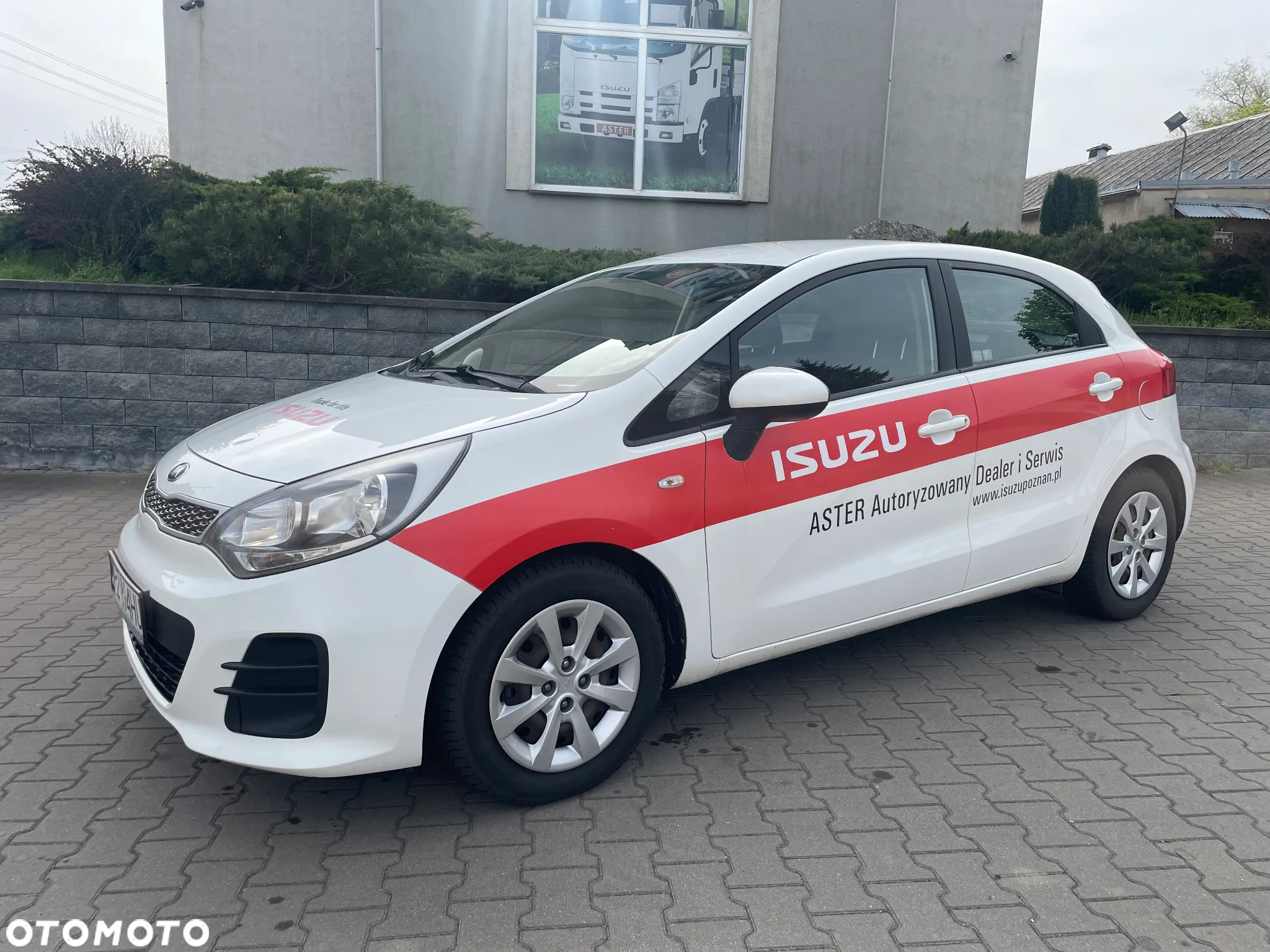 Kia Rio 1.2 L - 2