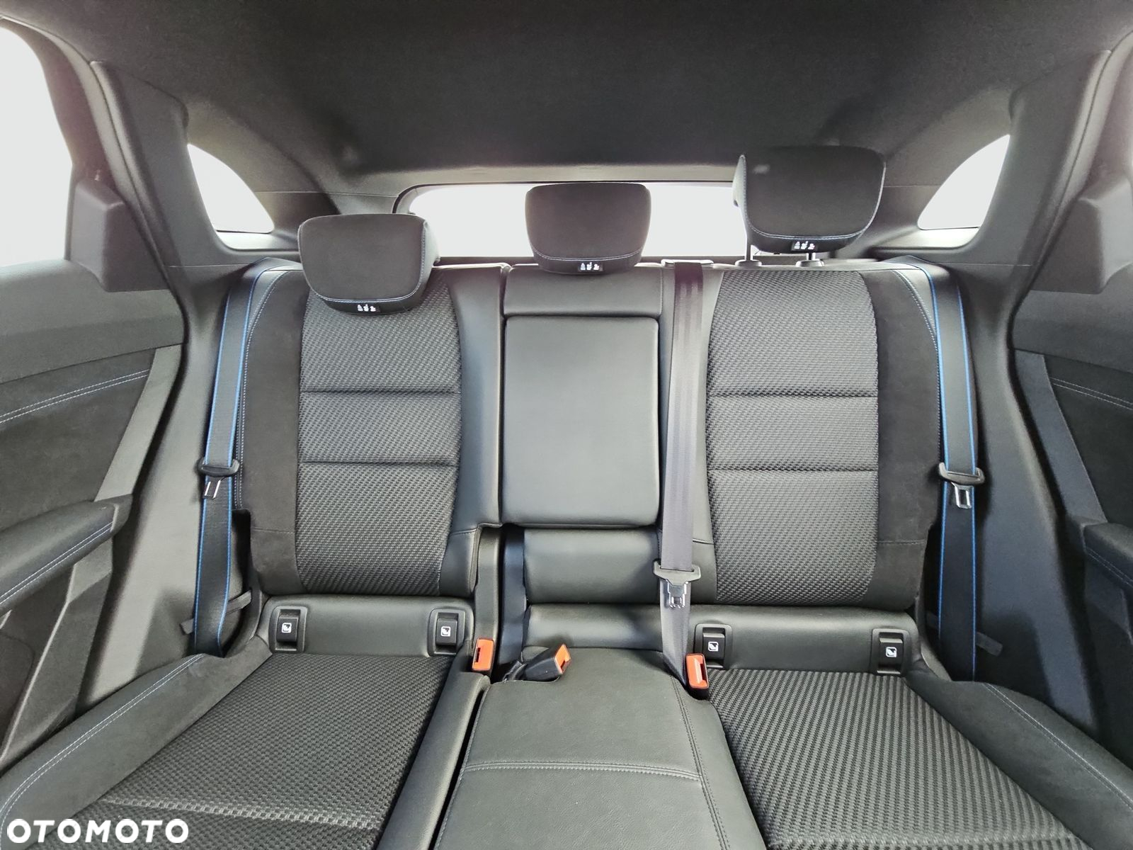 Renault Austral 1.2 E-Tech Full Hybrid 200 Iconic esprit Alpine MMT - 22