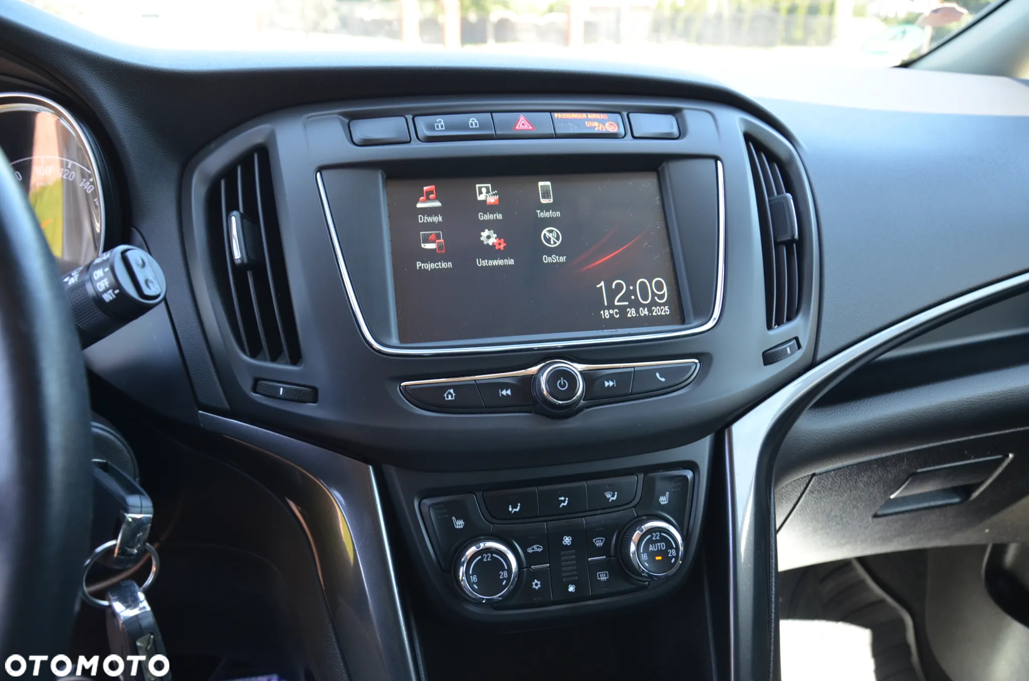 Opel Zafira 1.6 CDTI Elite S&S - 24