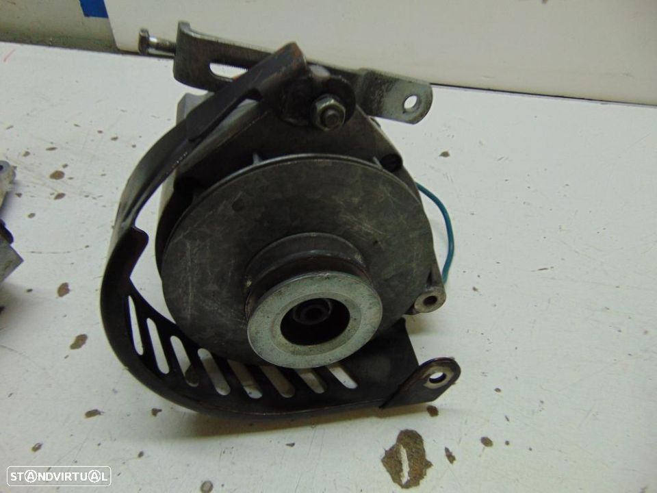 Volvo 780 Turbo coupê Bertone compressor - 7