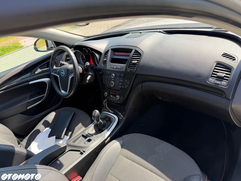 Opel Insignia - 17