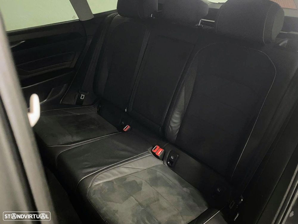 VW Arteon Shooting Brake 2.0 TDI Elegance DSG - 11