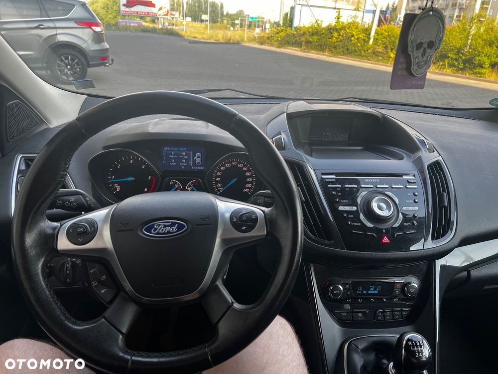 Ford Kuga 2.0 TDCi 4WD Titanium - 14