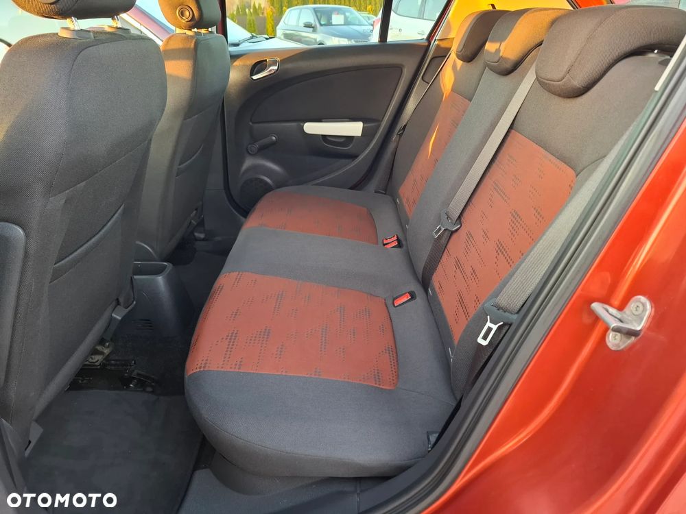 Opel Corsa 1.4 16V Satellite - 37