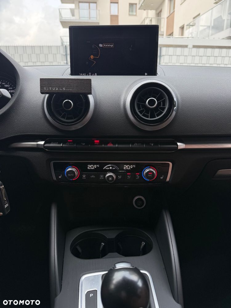 Audi A3 Sportback 2.0 TDI Sport S tronic - 9