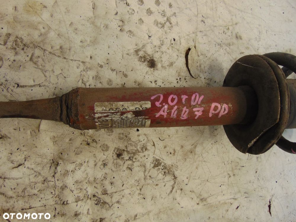 Amortyzatory audi a4 b7 przód cena sztuka