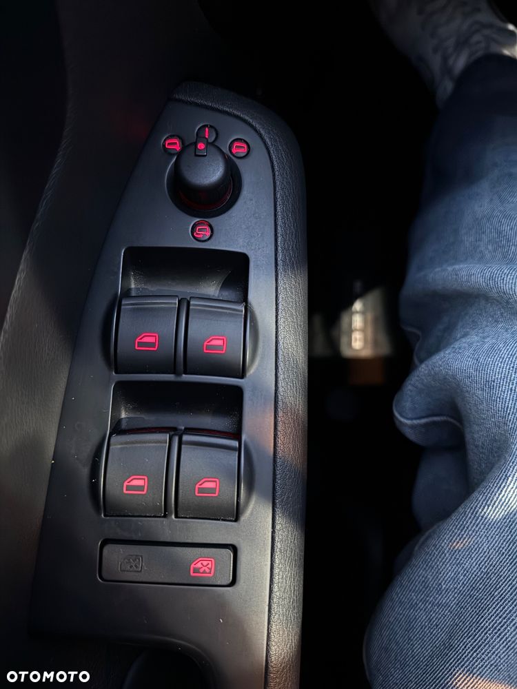 Seat Exeo 2.0 TDI CR Sport - 32