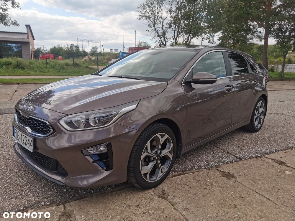 Kia Ceed 1.4 L - 16