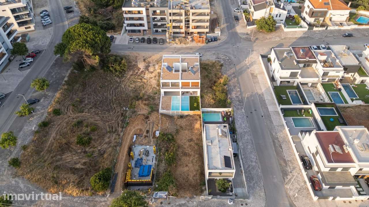 Moradia Geminada T3 com piscina, Quinta da Amizade, Setubal - Grande imagem: 5/36