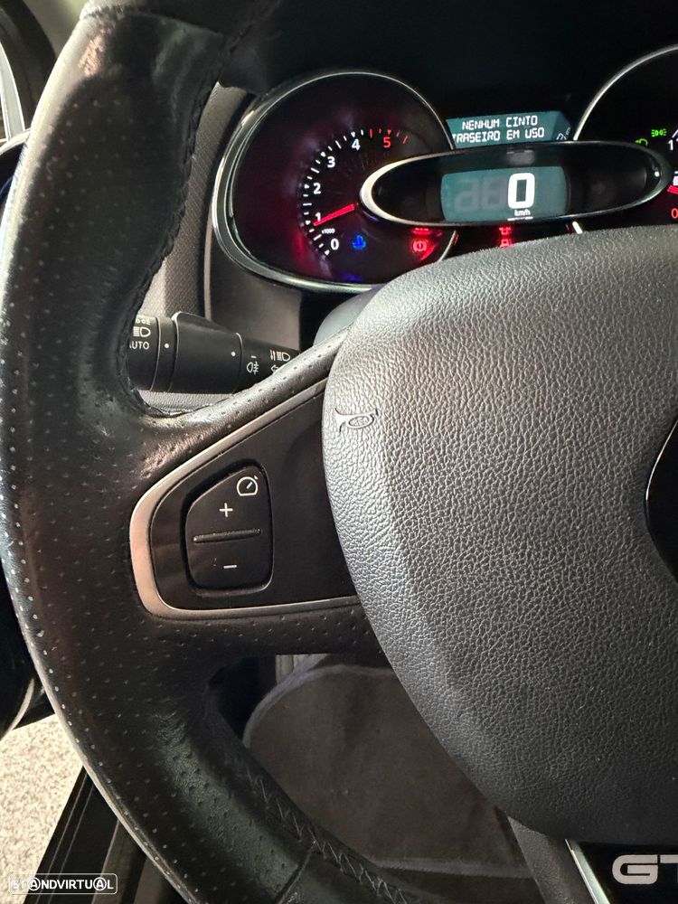 Renault Clio Sport Tourer 1.5 dCi GT Line - 9