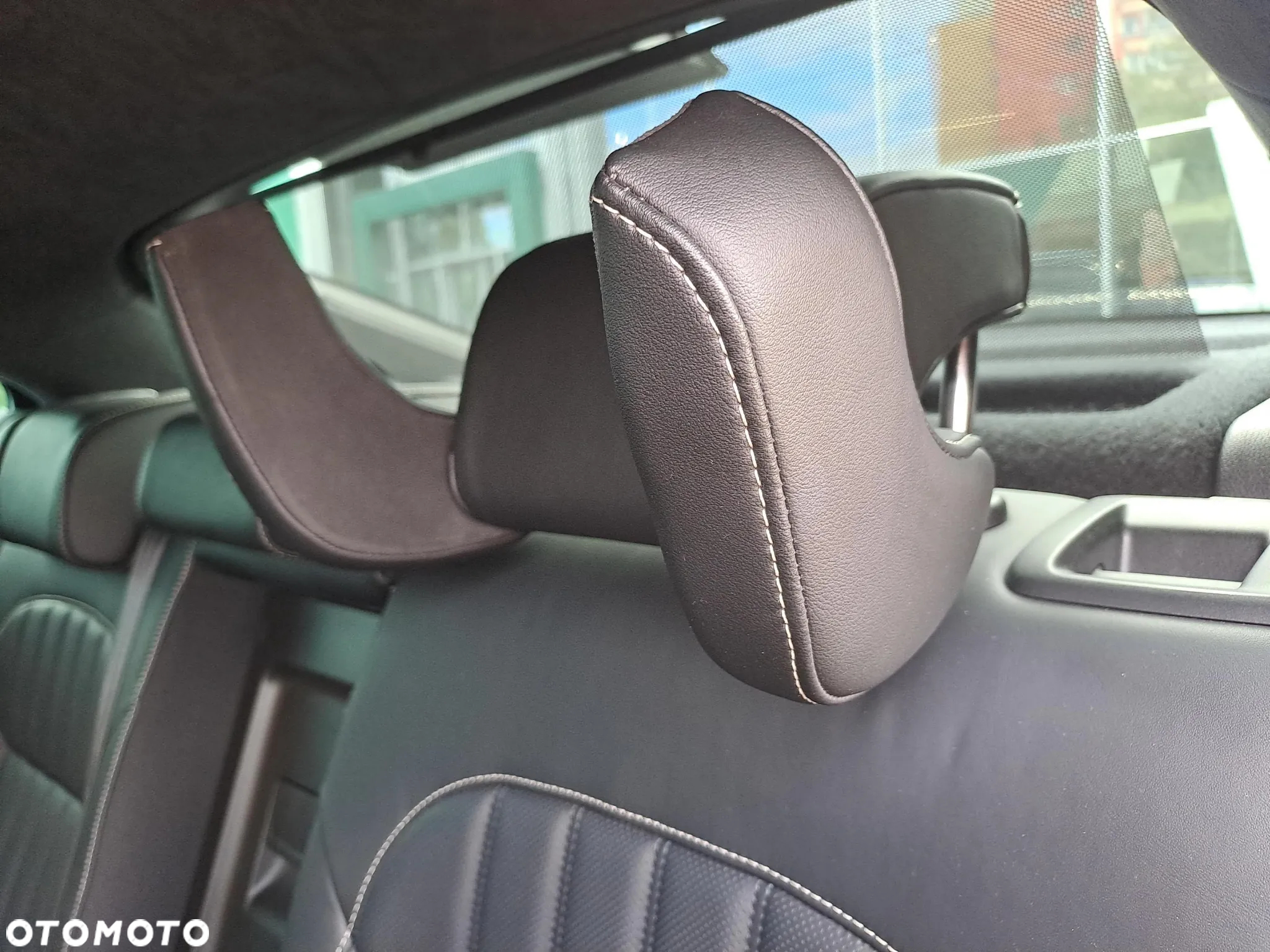 Skoda Superb 2.0 TSI 4x4 L&K DSG - 33