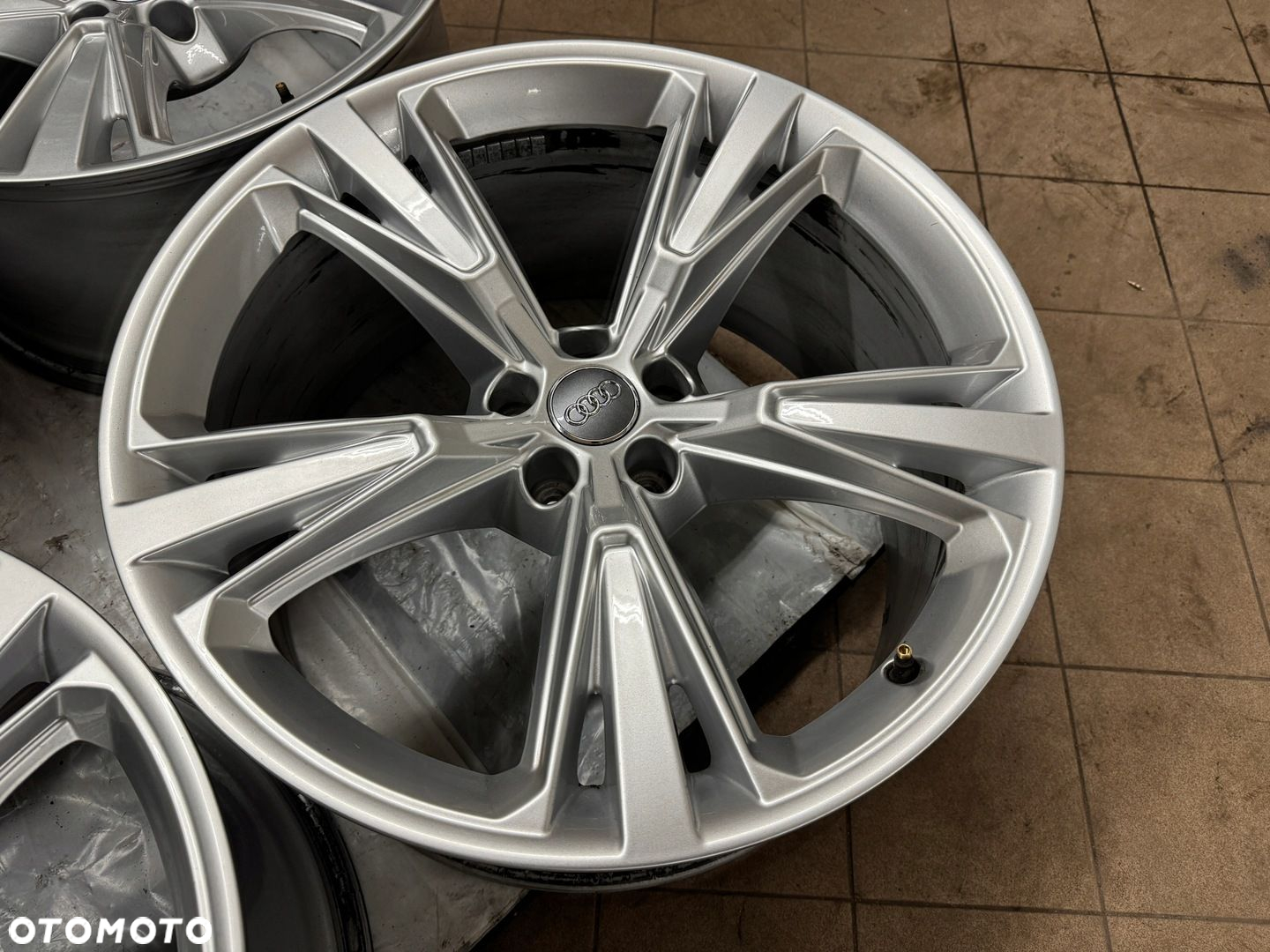 Felgi Audi SQ8 Q8 10J 21cali ET20 204 - 9