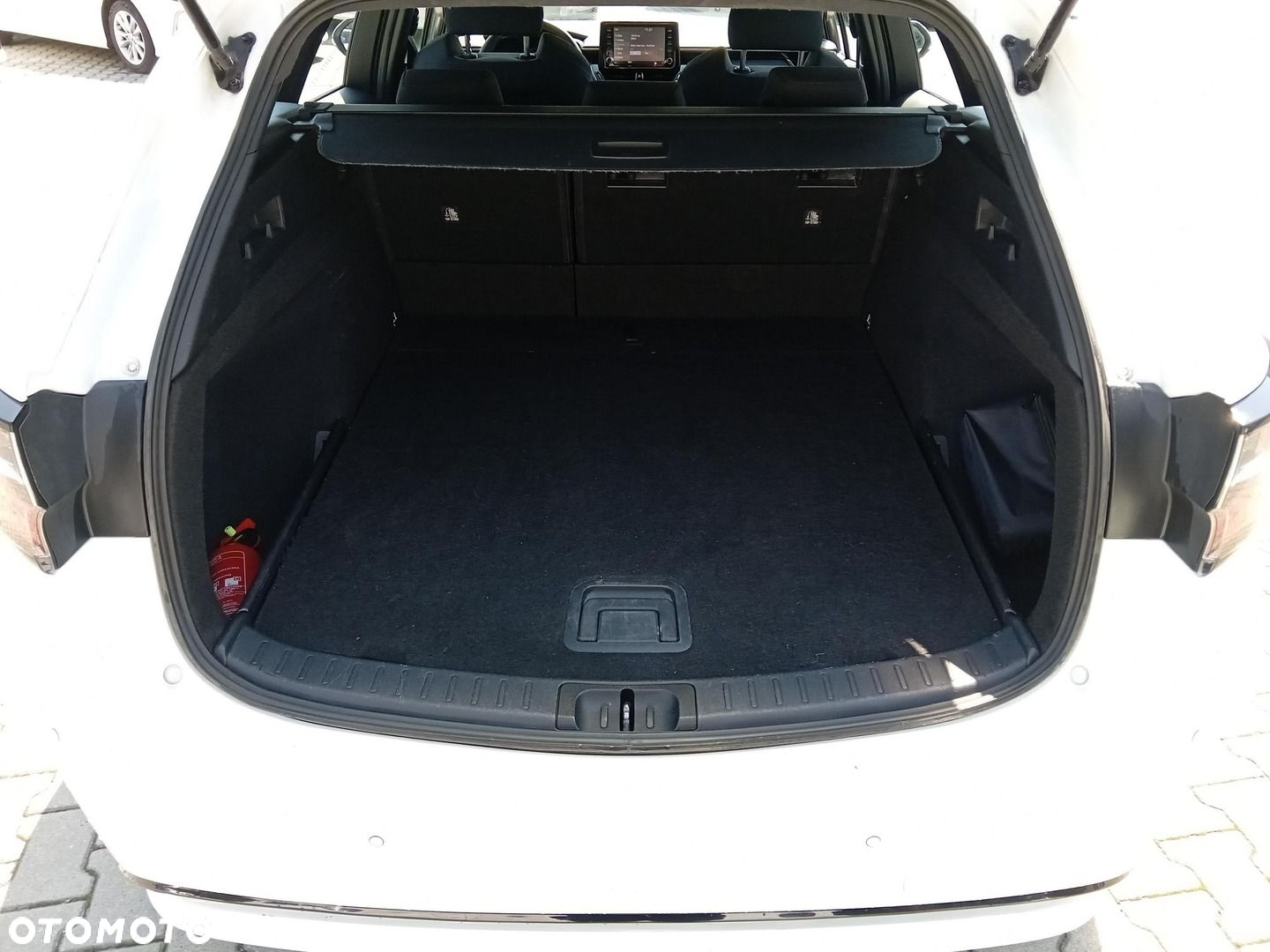 Toyota Corolla - 18