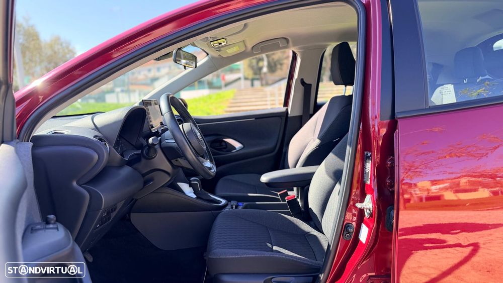 Toyota Yaris 1.5 HDF Comfort Plus - 22