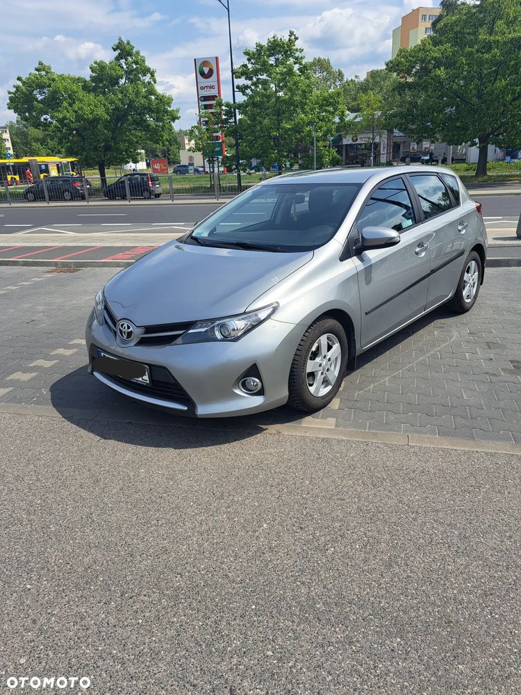 Toyota Auris 1.33 VVT-i Comfort - 2
