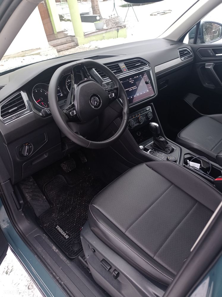 Volkswagen Tiguan - 10