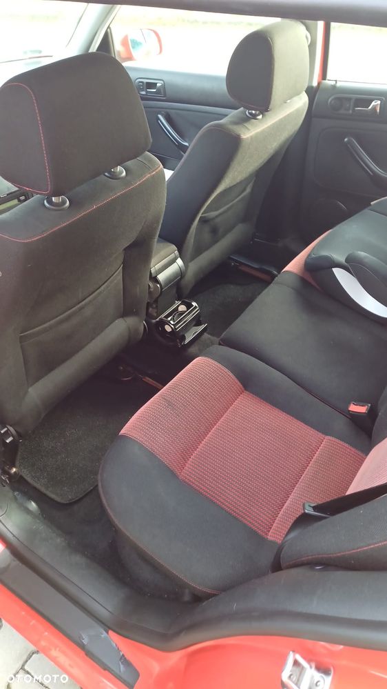 Volkswagen Golf 1.9 TDI - 7