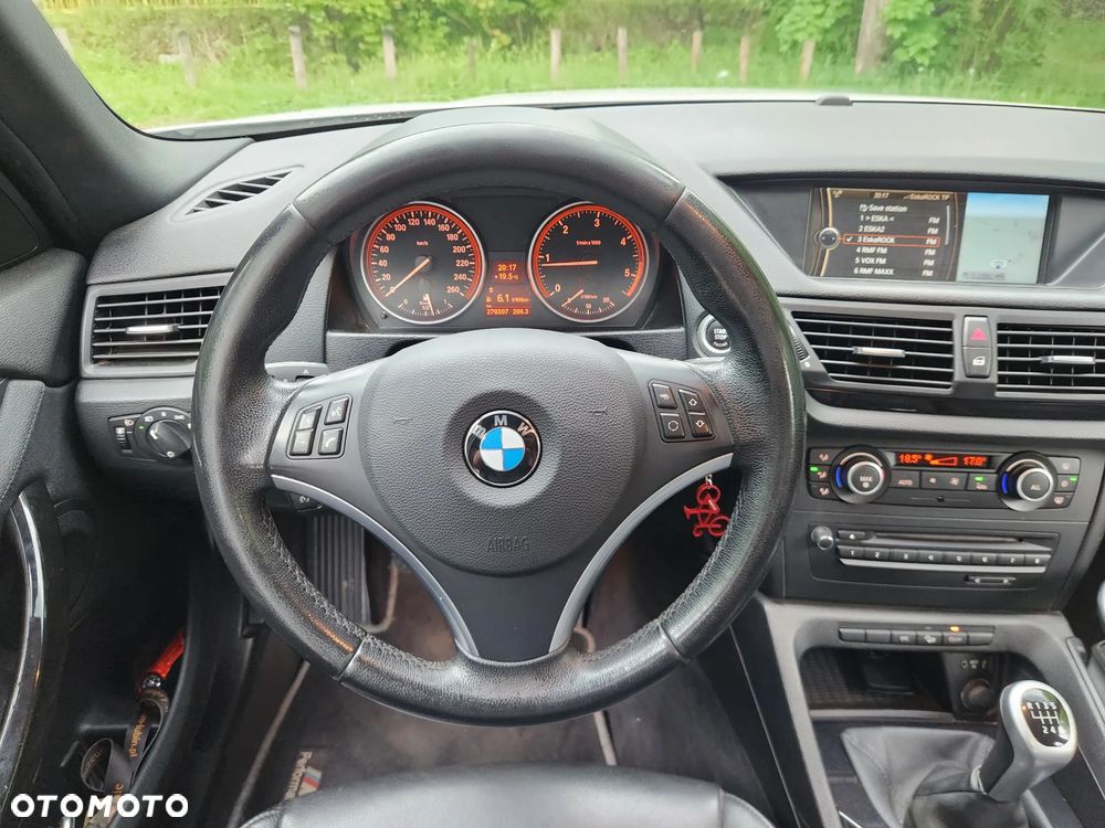 BMW X1 xDrive18d xLine - 21