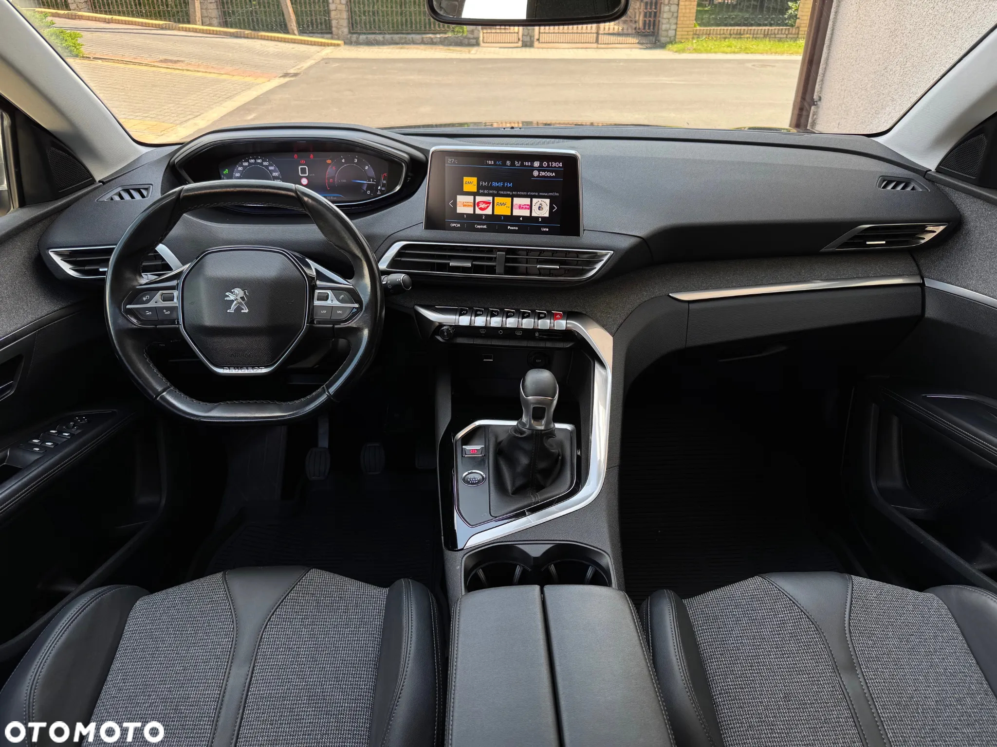 Peugeot 5008 - 26