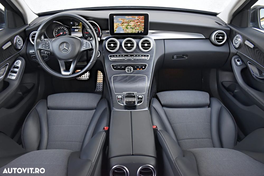 Mercedes-Benz C 250 (BlueTEC) d T 7G-TRONIC Avantgarde - 7