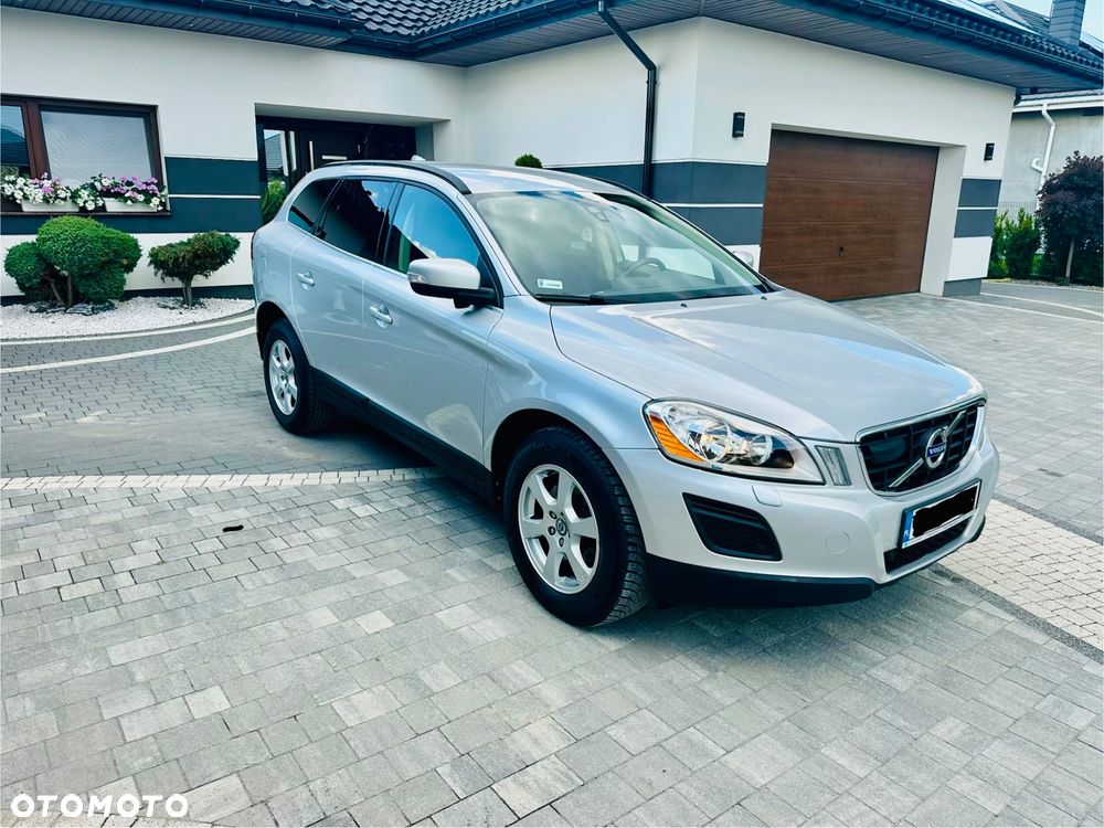 Volvo XC 60 2.4D AWD Summum - 4
