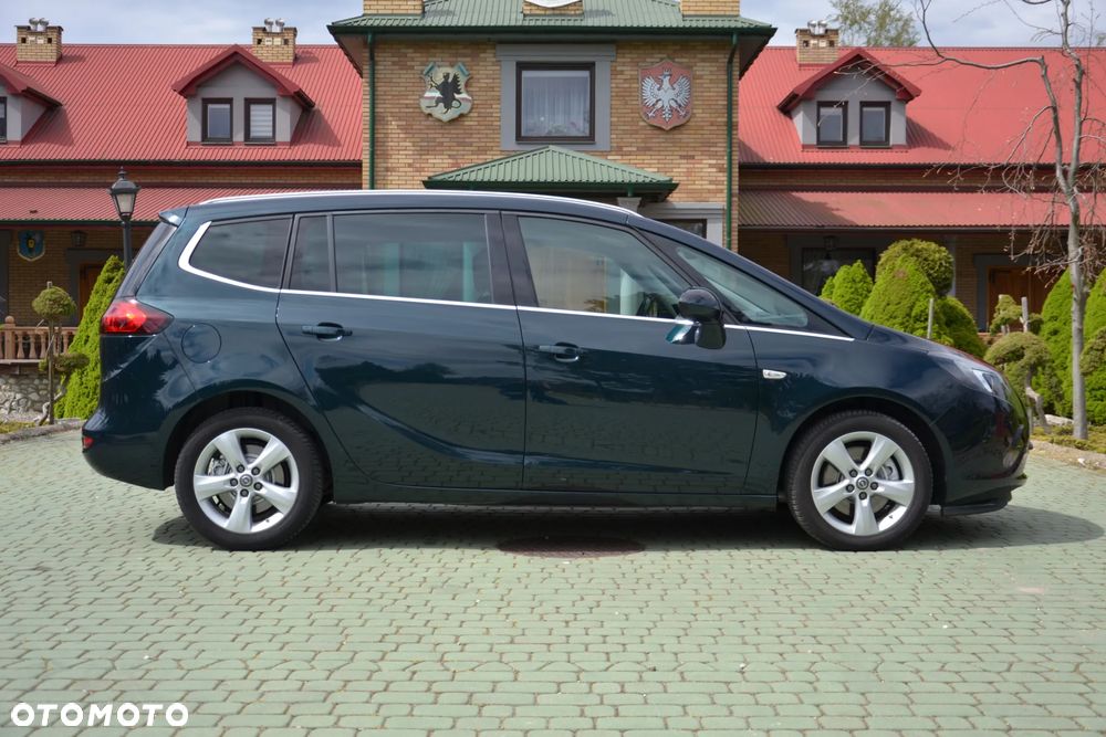 Opel Zafira Tourer 1.6 SIDI Turbo Innovation - 4