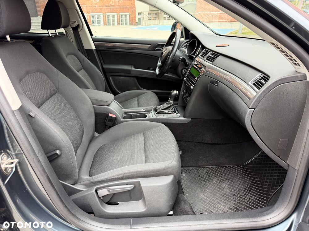 Skoda Superb 2.0 TDI 4x4 Ambition DSG - 24