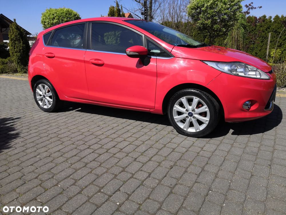 Ford Fiesta 1.25 Ghia - 6