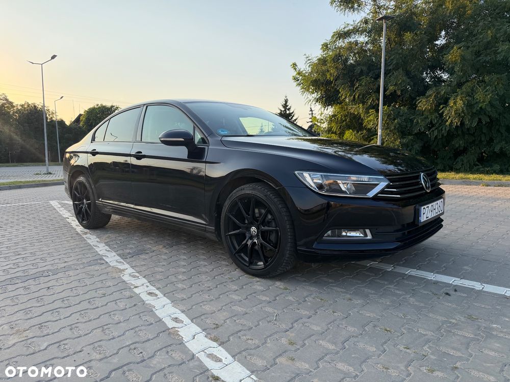 Volkswagen Passat - 26