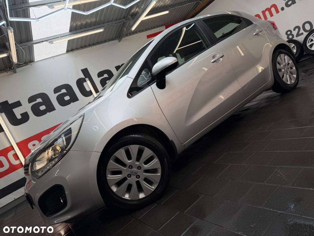 Kia Rio - 13