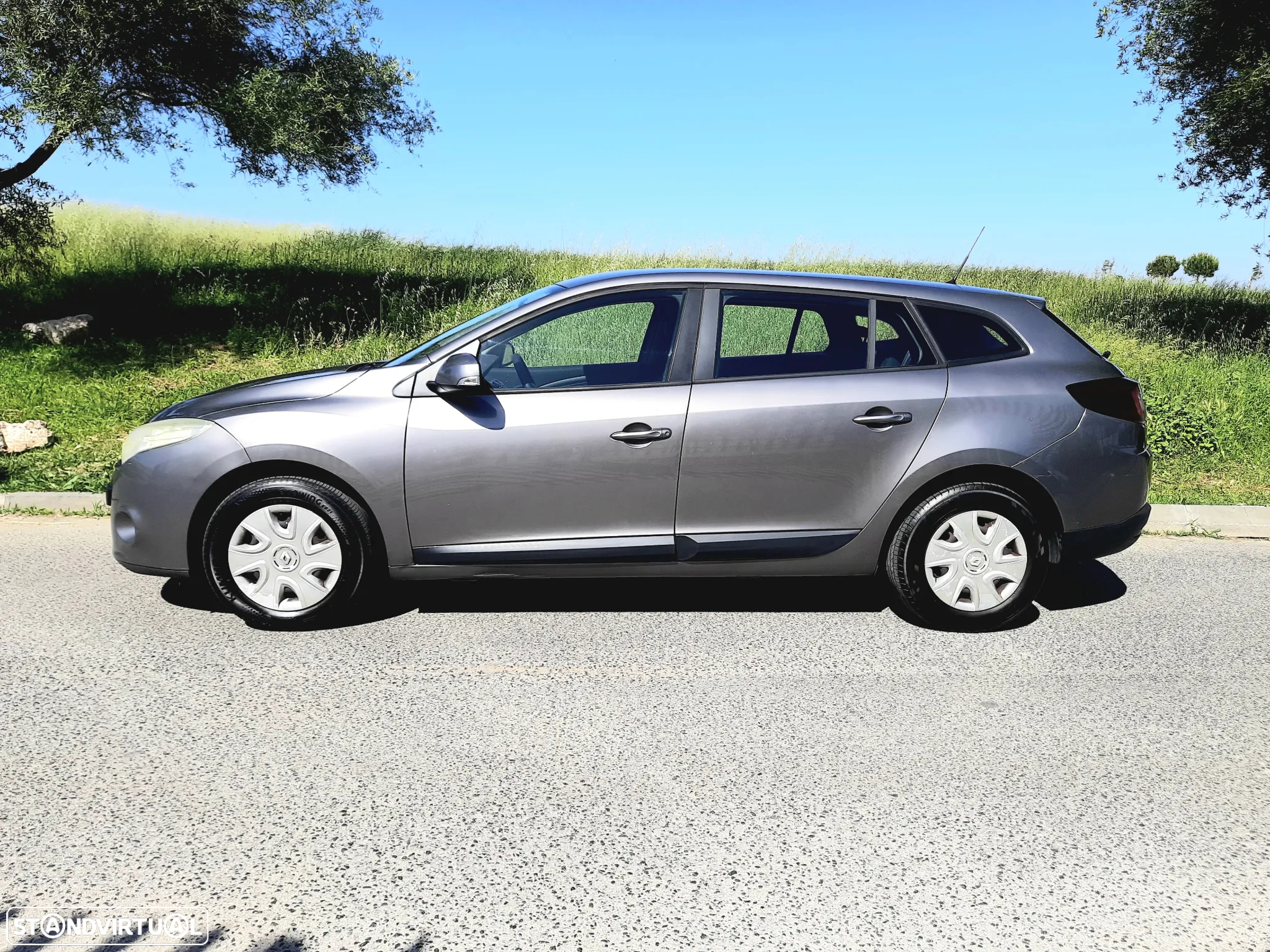 Renault Mégane Sport Tourer 1.5 dCi Confort CO2 Champion - 17