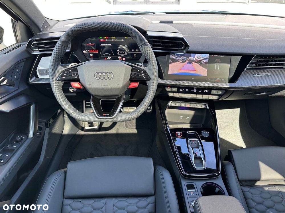 Audi RS3 Limousine - 15