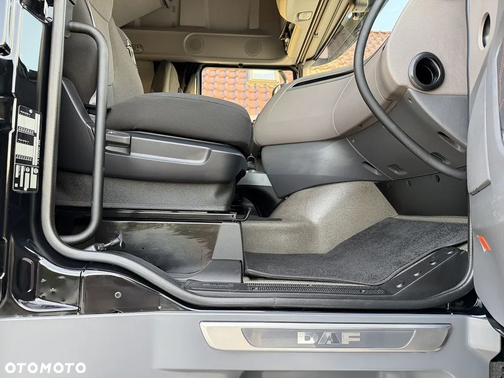 DAF XF 480 FT / STANDARD / SUPER SPACE CAB / RETARDER / 2019 / SALON POLSKA / DOPOSAŻONY / STAN JAK NOWY / - 17