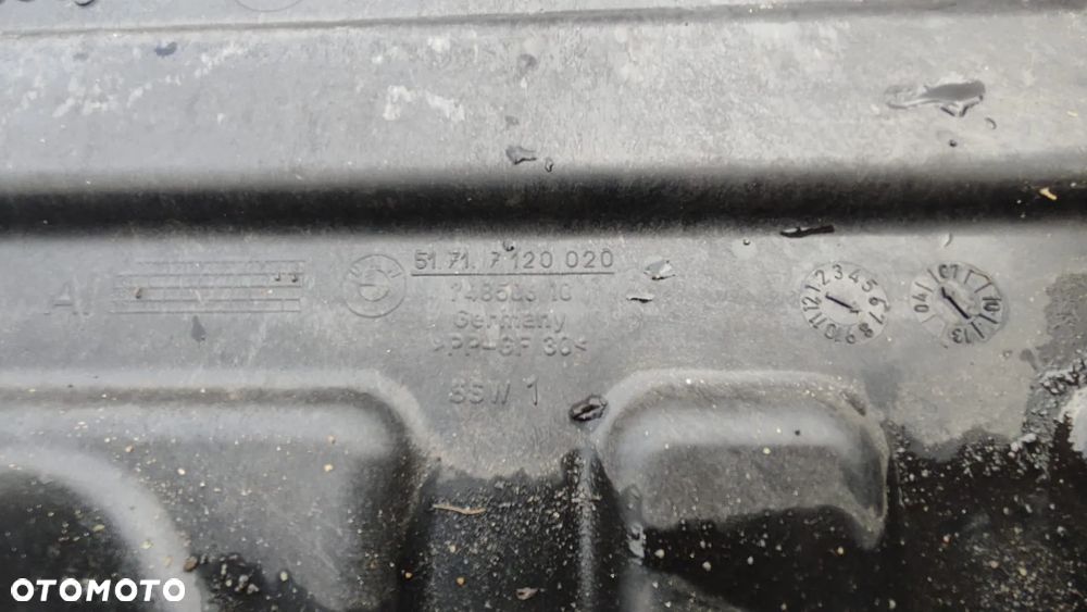 PAS TYLNY WANNA ĆWIARTKA BŁOTNIK OKULAR LAMPY BELKA WZMOCNIENIE ŚLIZG ZDERZAKA TYŁ LE MANS BLAU 381/5 BMW E90 - 16