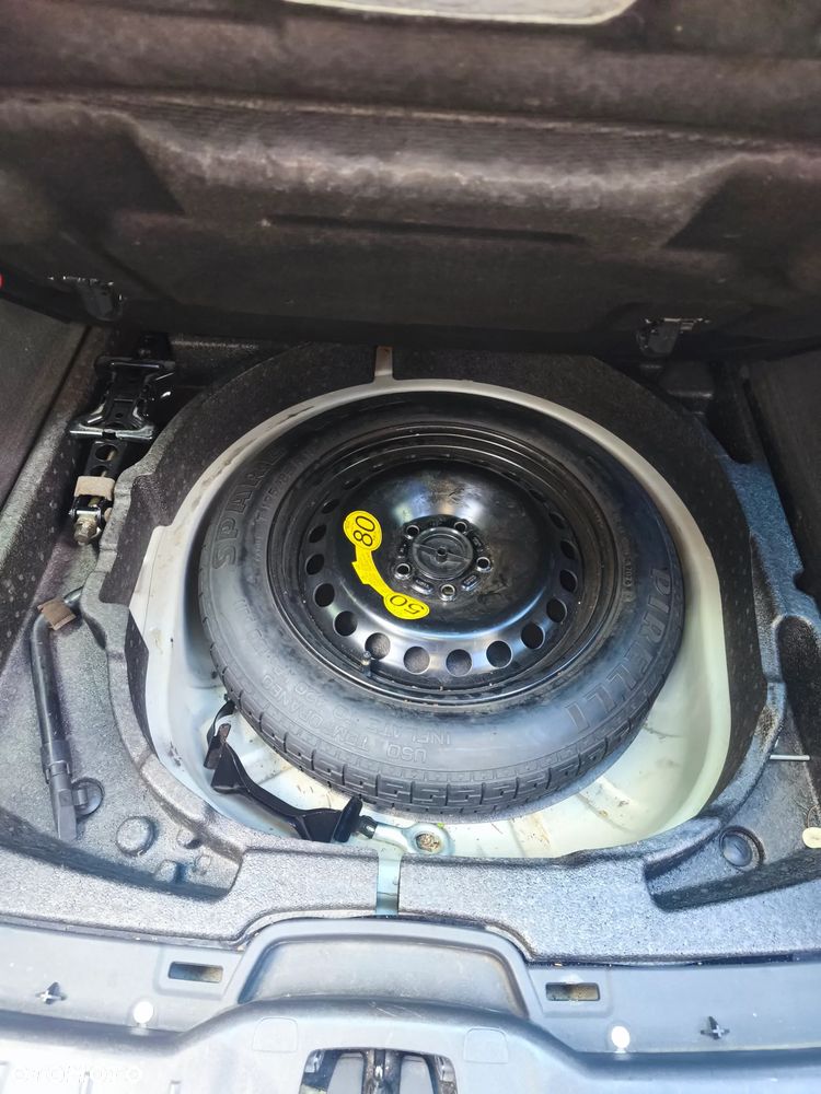 Volvo V50 1.6D - 29